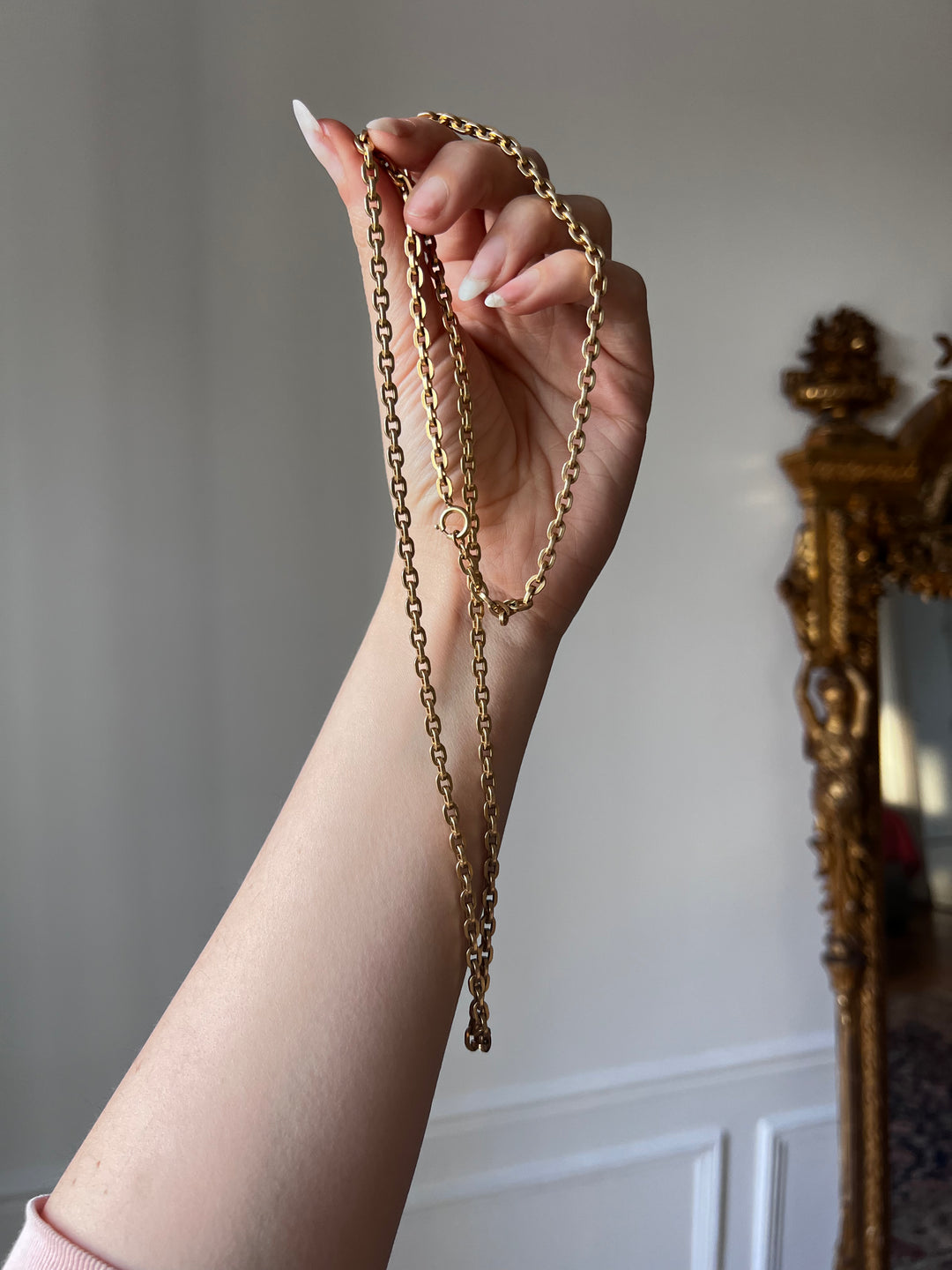 English 12ct Long Chain