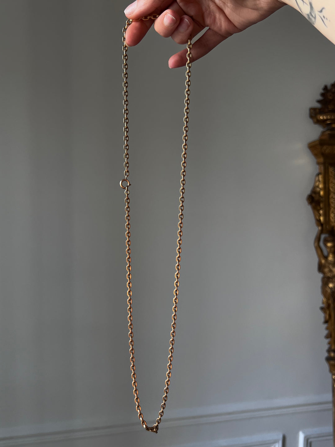 English 12ct Long Chain