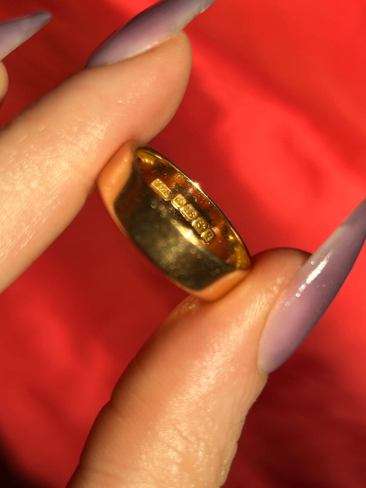 18ct Diamond Star Band