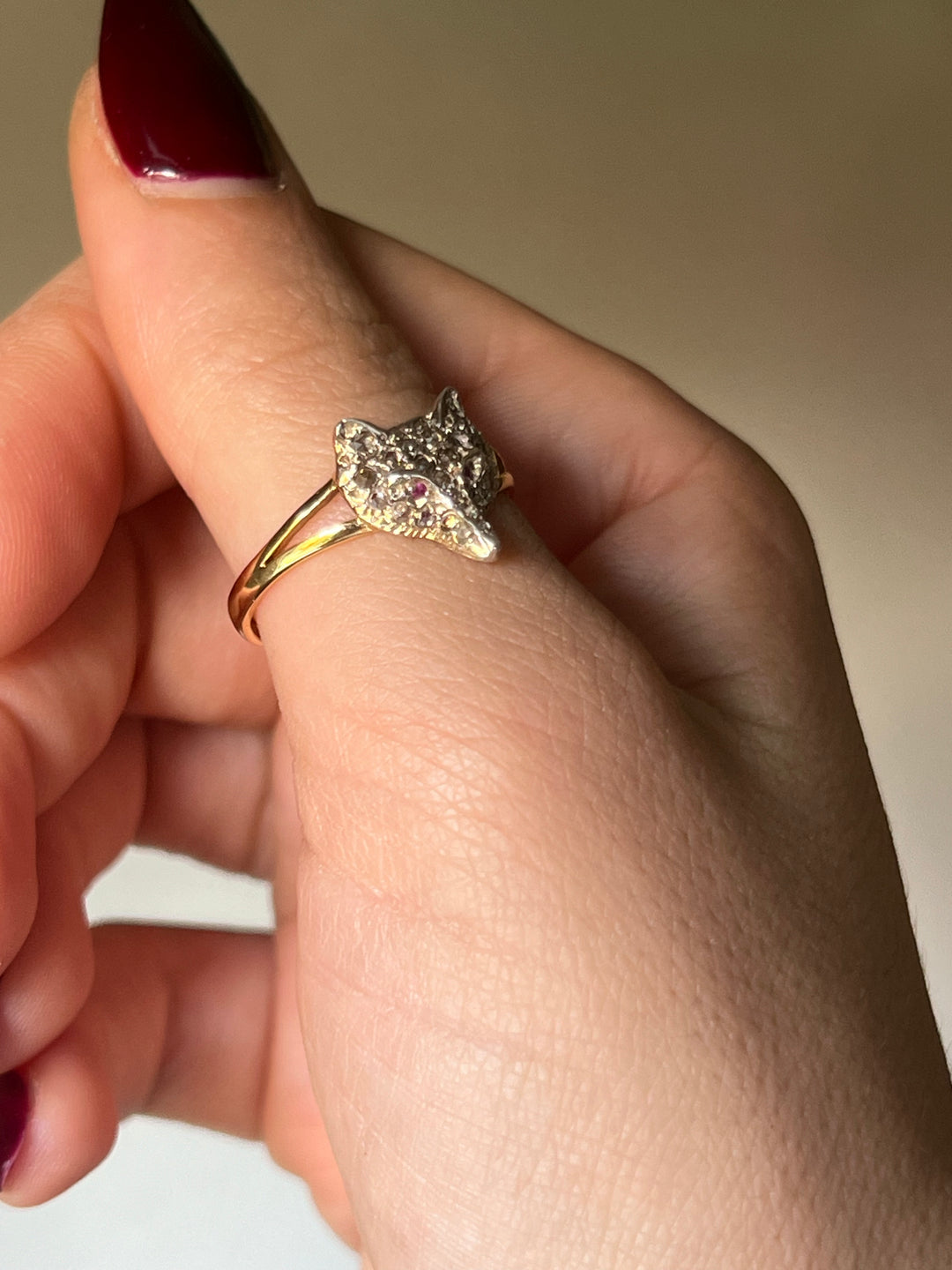 Diamond Head Fox Conversion Ring