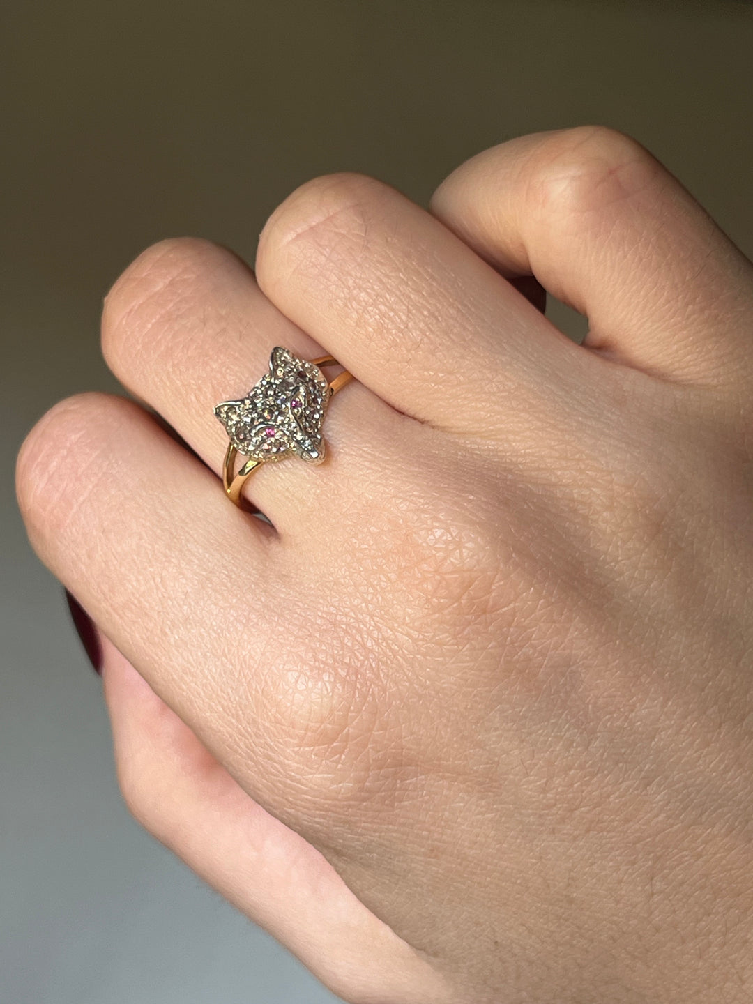 Diamond Head Fox Conversion Ring