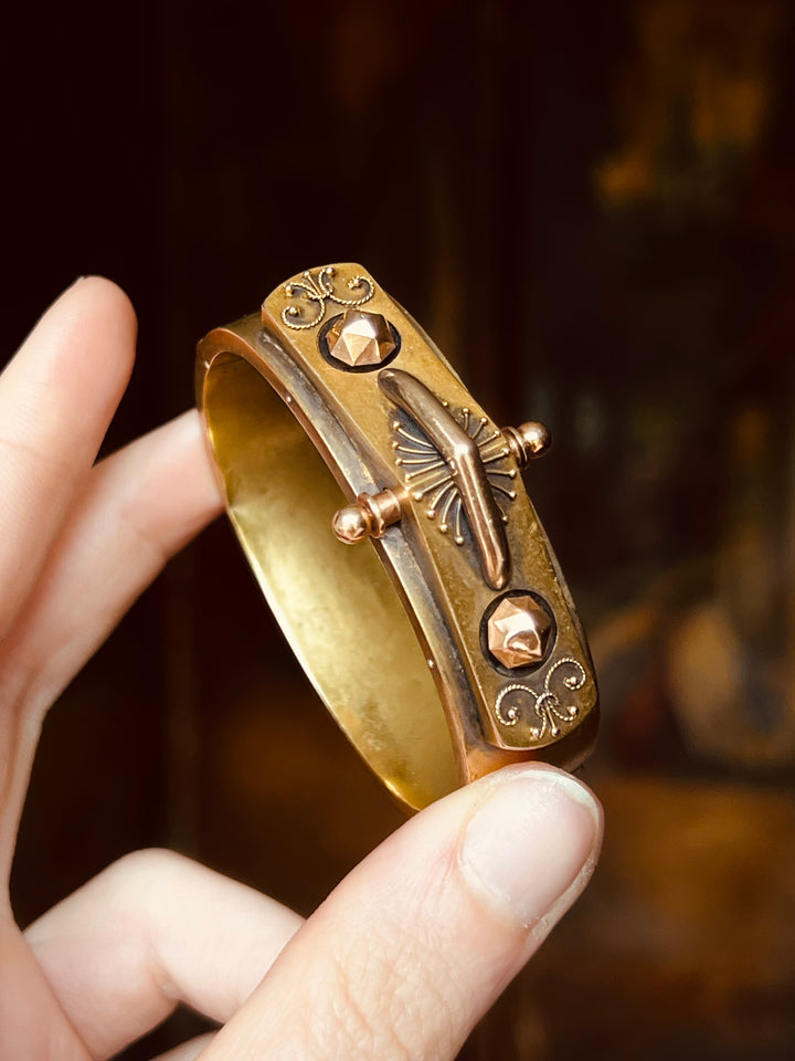 Outstanding 1870's Aesthetic Movement 14ct Bangle