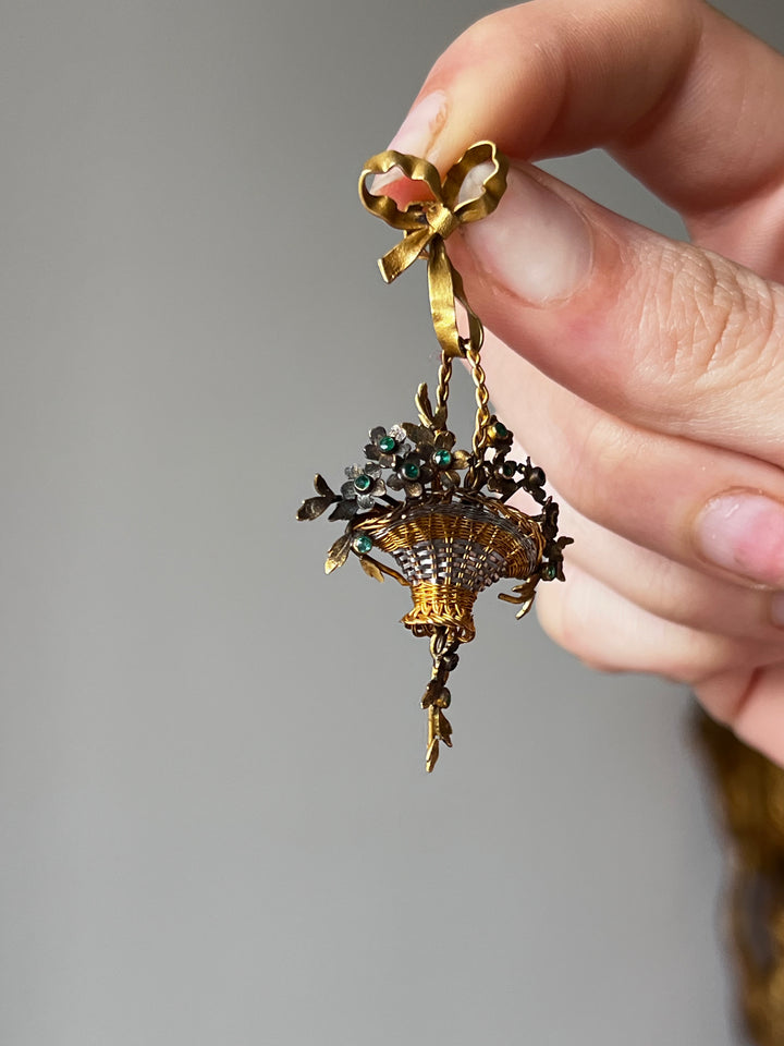 Emerald and Ribbon Bow Basket Pendant of the Romantic Period