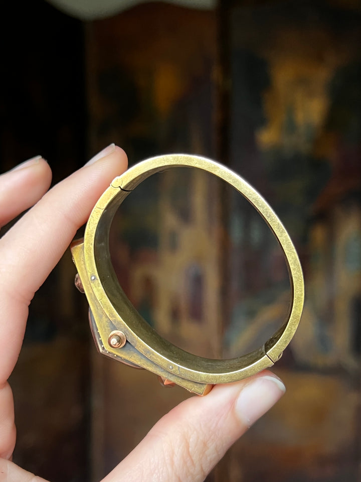 Outstanding 1870's Aesthetic Movement 14ct Bangle