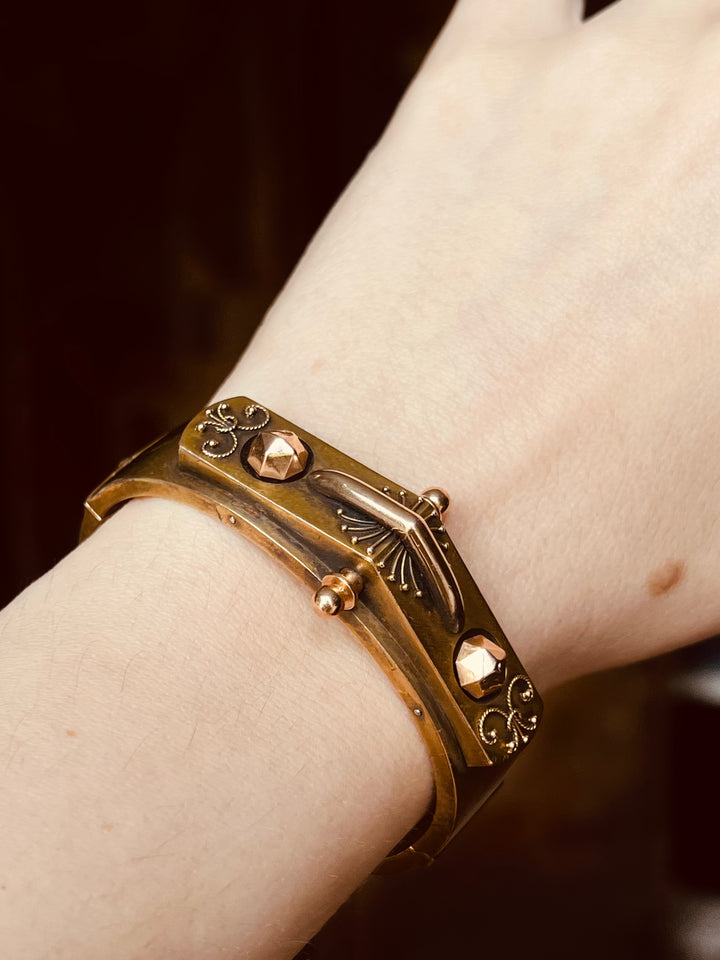 Outstanding 1870's Aesthetic Movement 14ct Bangle