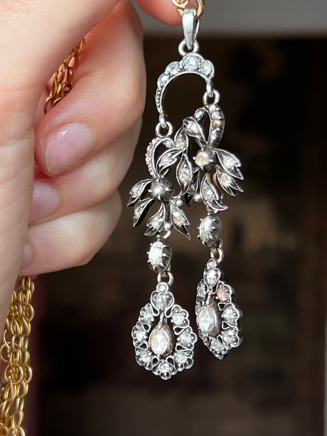 Directoire Diamond Négligée Pendant