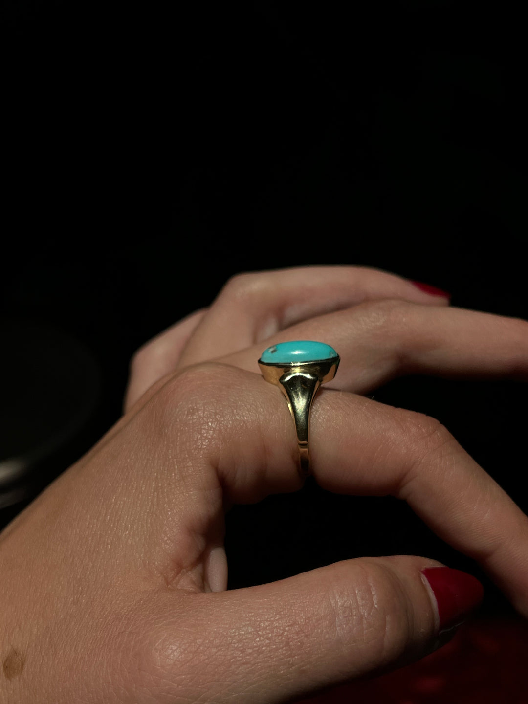 Vintage Turquoise Cabochon Ring in 14ct