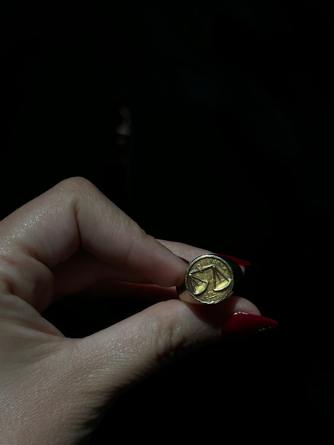 Vintage 14ct Zodiac Libra Signet Ring