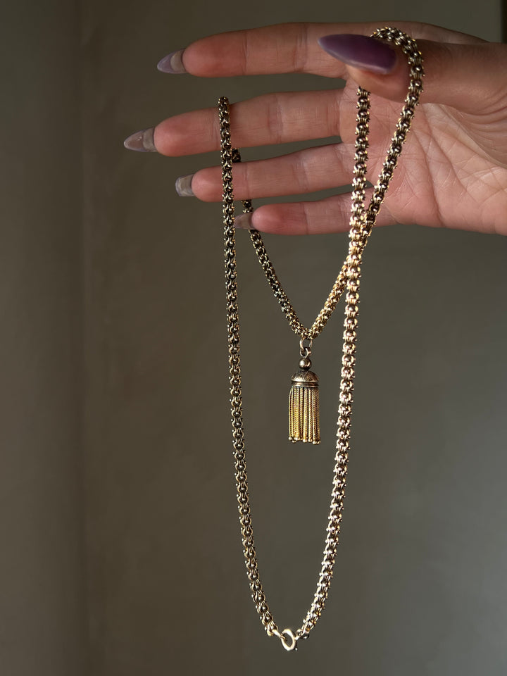Archaeological Revival Tassel Chain in 14ct American 1870