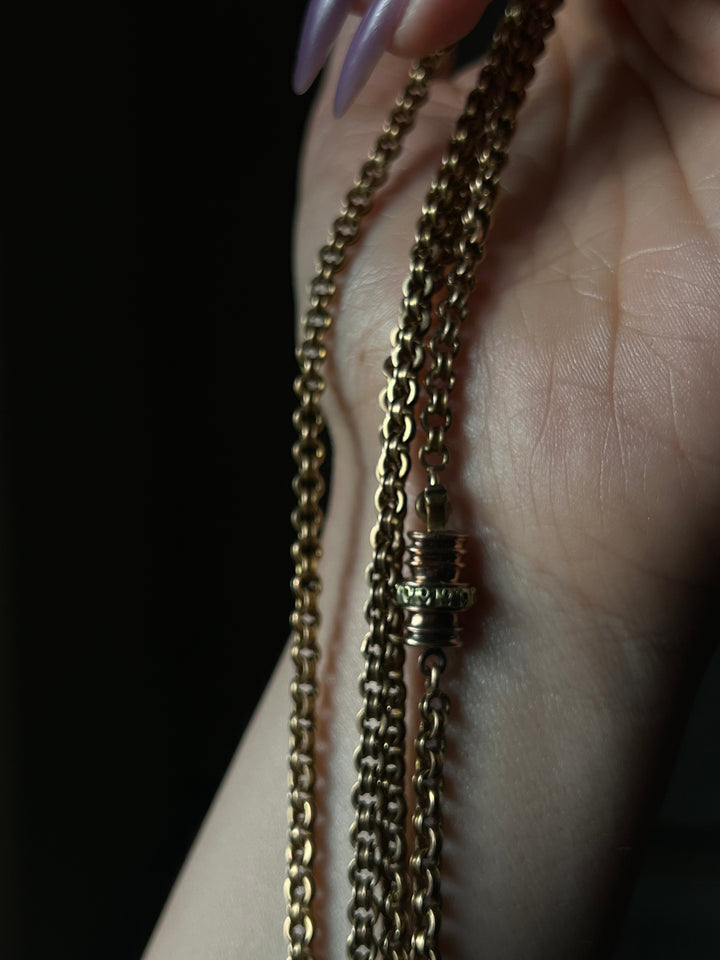 Superb 19th Century Chain 39”