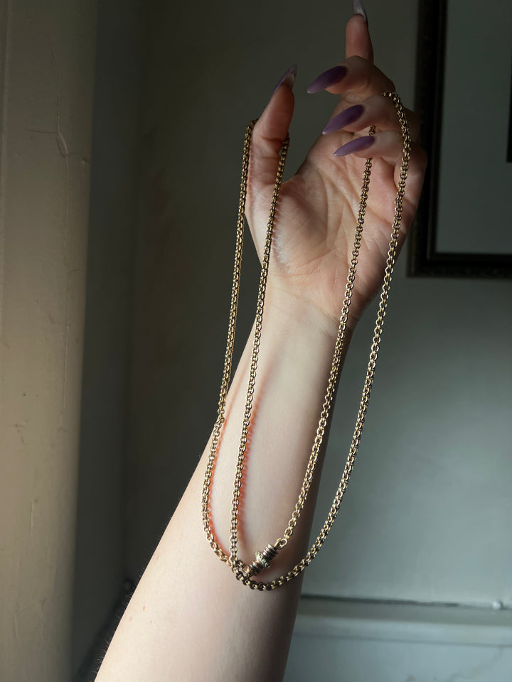 Superb 19th Century Chain 39”