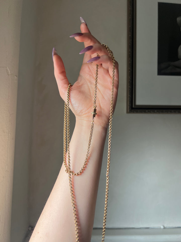 Superb 19th Century Chain 39”