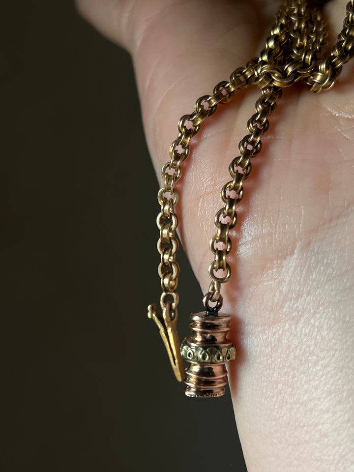Superb 19th Century Chain 39”