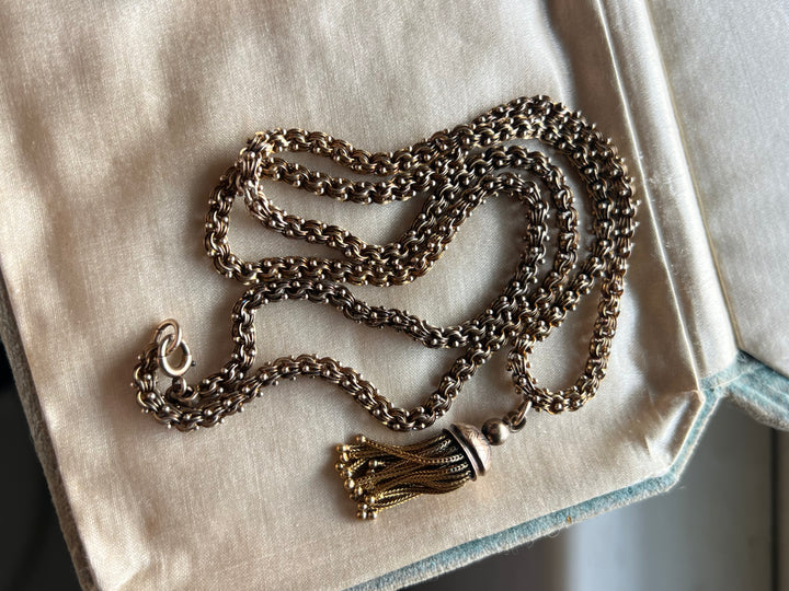 Archaeological Revival Tassel Chain in 14ct American 1870