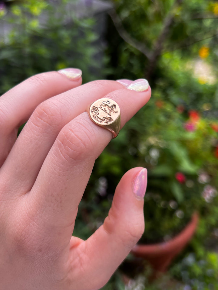 Hefty 14ct Signet Ring 'Nil Sine Deo'