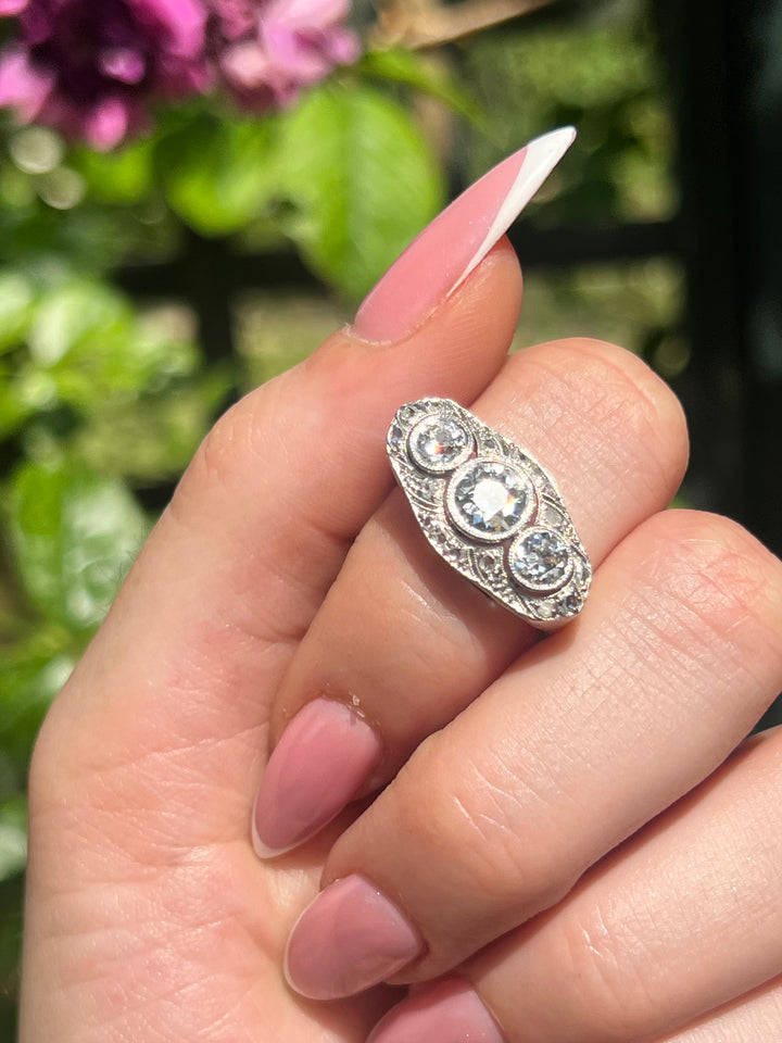 Outstanding Art Deco Three Diamond Band C. 1910