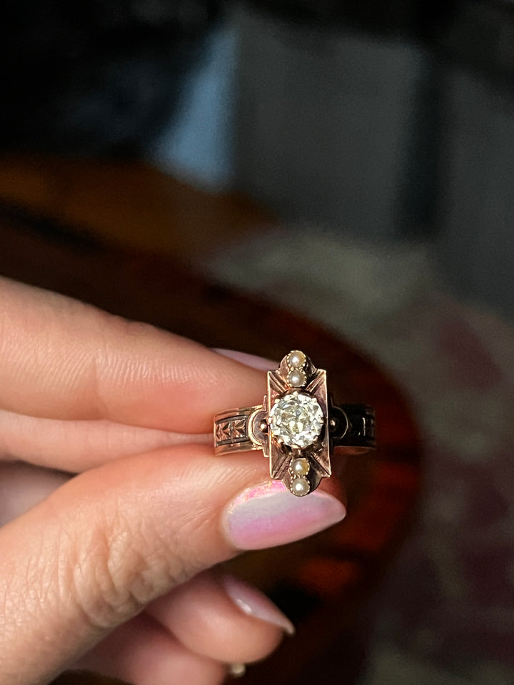 Victorian .94ct Old Mine Cut Diamond Dinner Ring 14ct