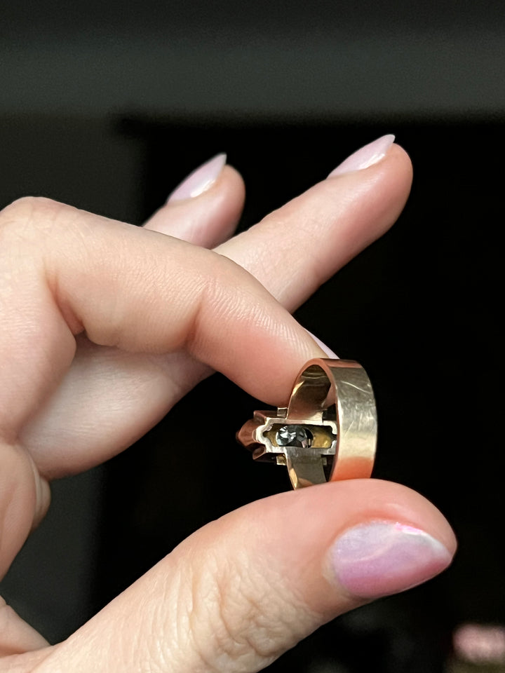 Victorian .94ct Old Mine Cut Diamond Dinner Ring 14ct