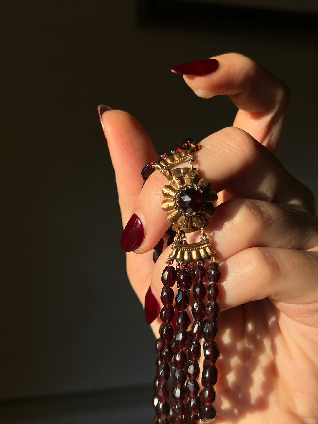 Garnet Bracelet of 4 Strands