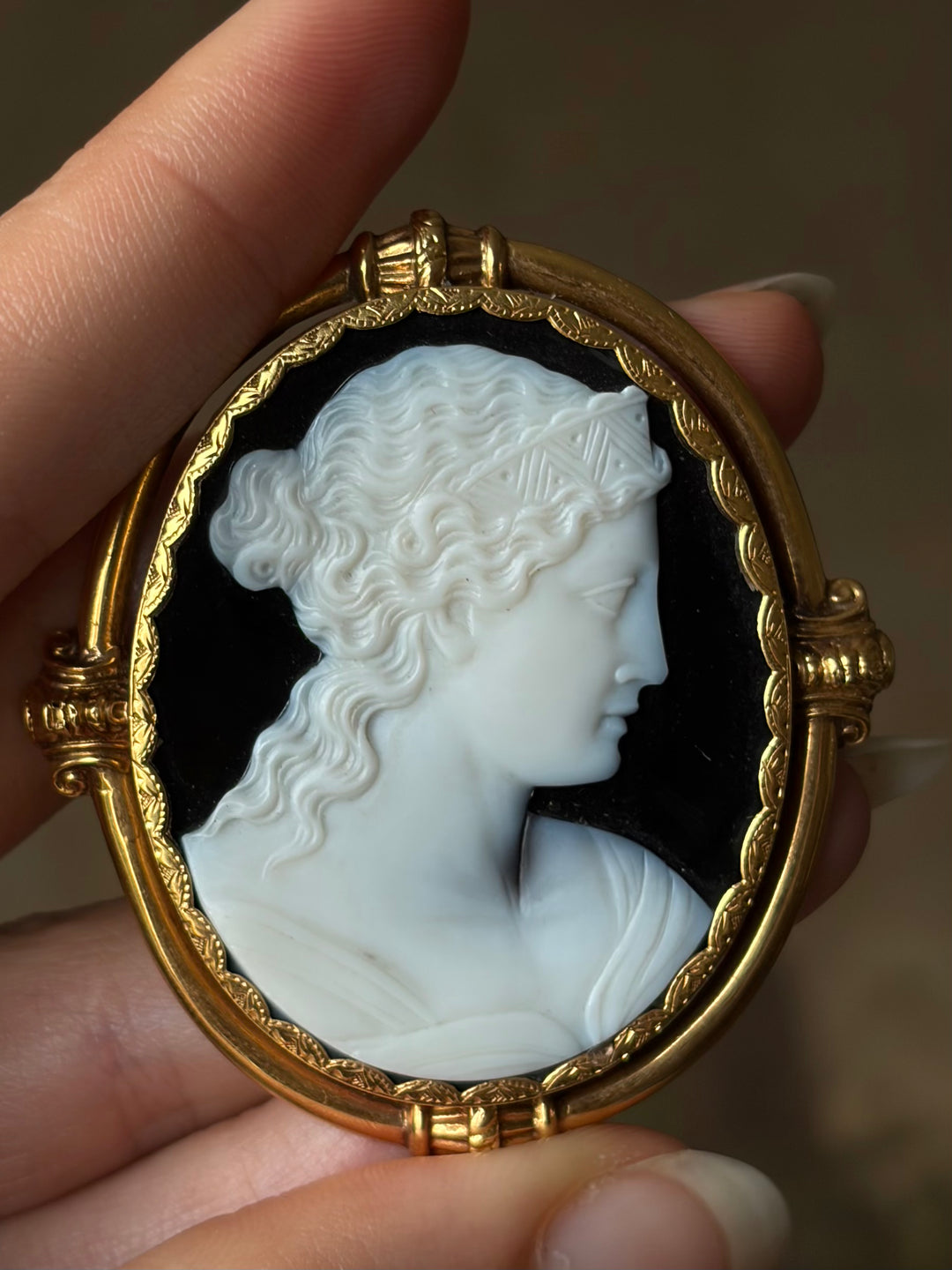 Napoleon III Onyx Cameo Brooch of Hera, Attributed to Paul Victor Lebas