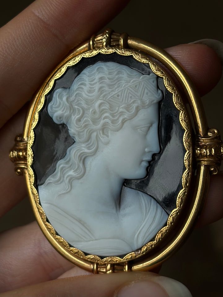 Napoleon III Onyx Cameo Brooch of Hera, Attributed to Paul Victor Lebas