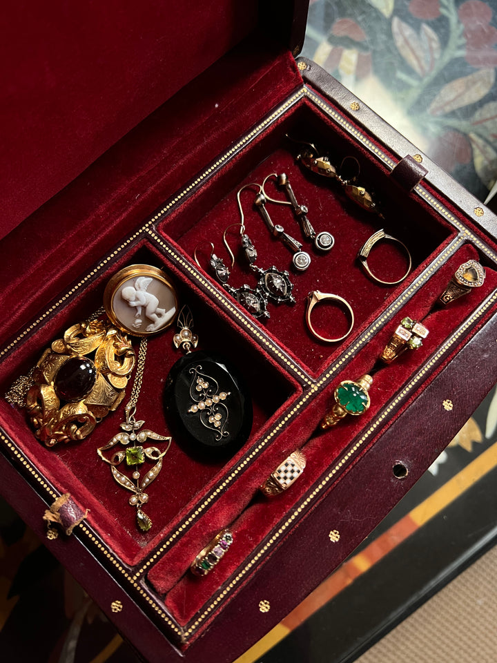 Delicious Early 20th C Leather & Velvet Jewel Box