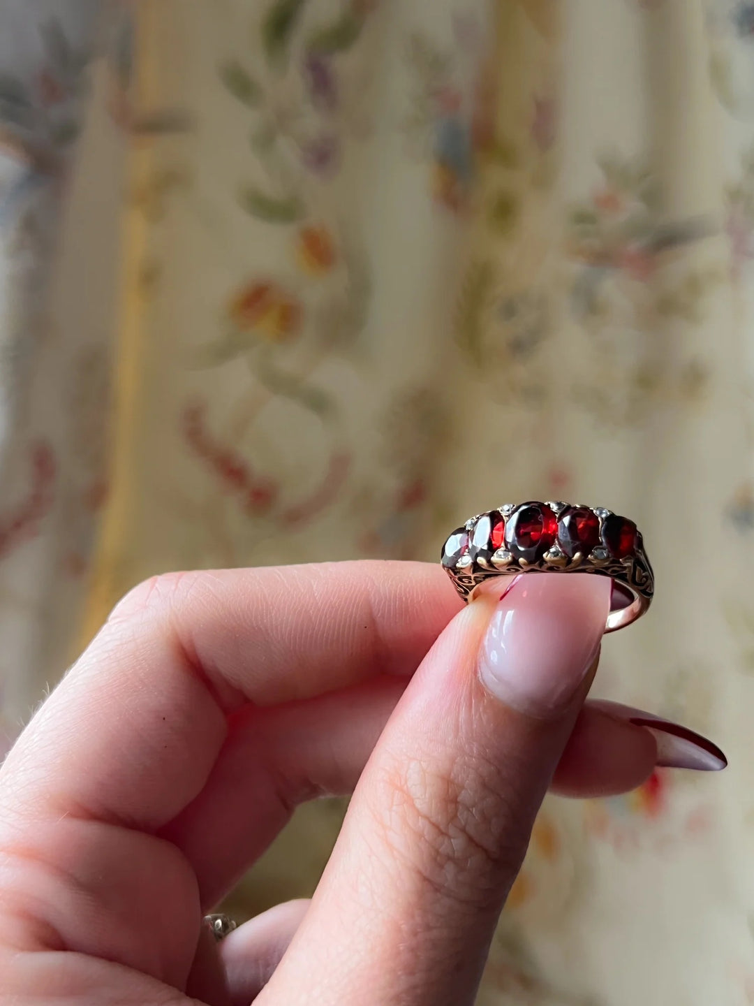 Vintage Diamond and Garnet Ring in 9ct