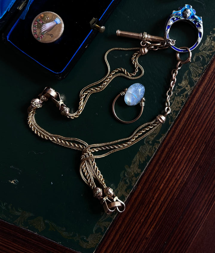Outstanding Charles X Period French Tricolor Gold Chain, circa 1825