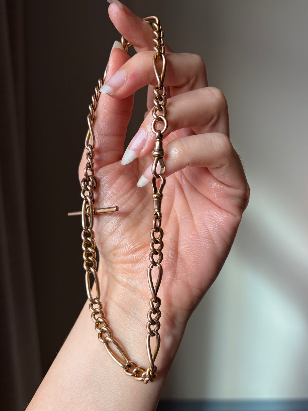 All-Original Victorian 9-Carat Gold T-Bar Chain, English 1870s, 15 Inches