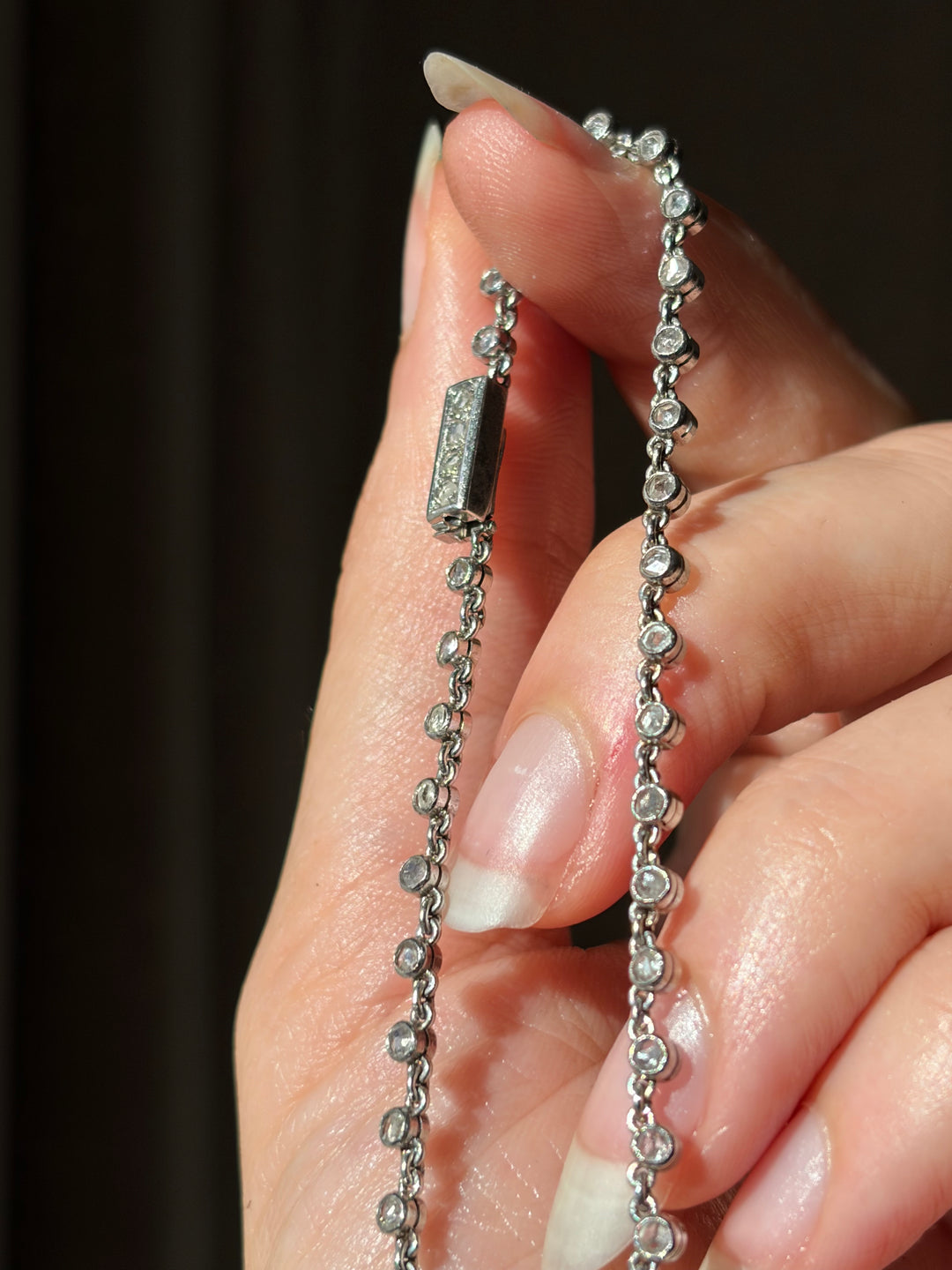 18ct White Gold Diamond Rivière with 2.16ct Old European-Cut Center, 7.73ctw