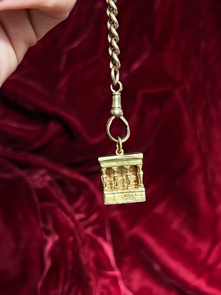Italian 18ct gold Parthenon charm c.1960 with detailed architectural design