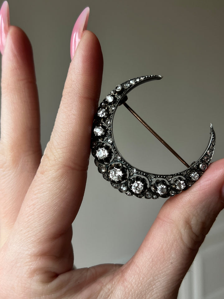 Antique French 18ct Gold & Diamond Crescent Brooch C. 1860