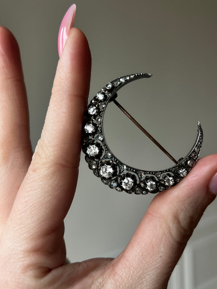 Antique French 18ct Gold & Diamond Crescent Brooch C. 1860