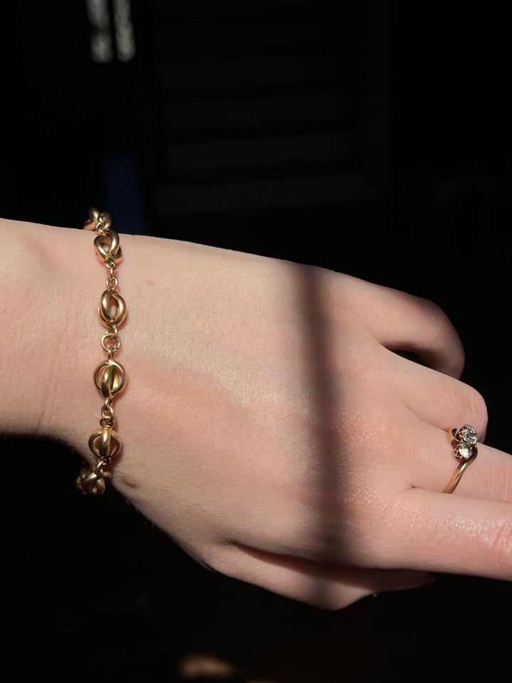 Vintage Sphere Bracelet in 18ct