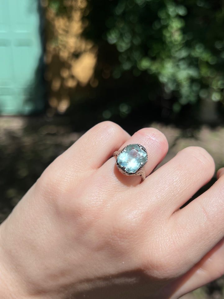 Sumptuous Art Deco Aquamarine Cocktail Ring
