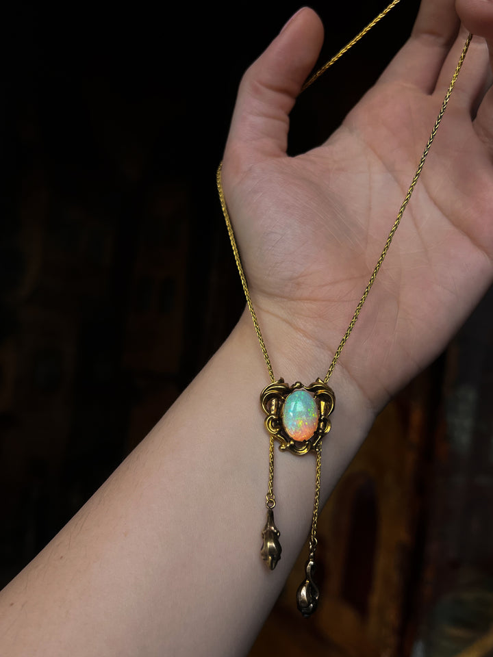 Exceptional English Opal Slide Lariat Chain in 15ct