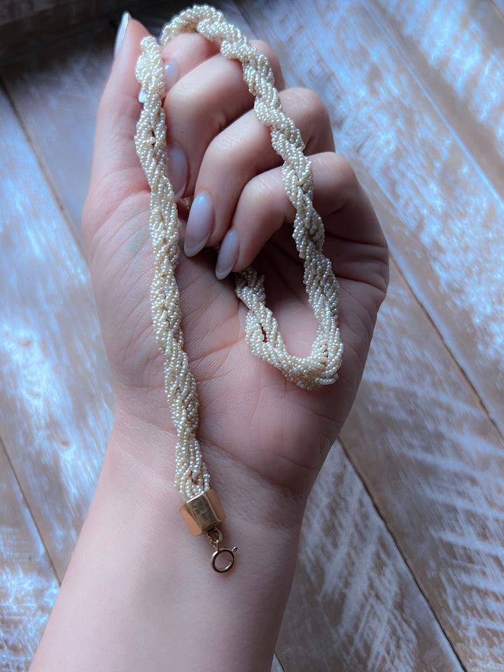 Extraordinarily Chic Pearl Chain Circa 1840