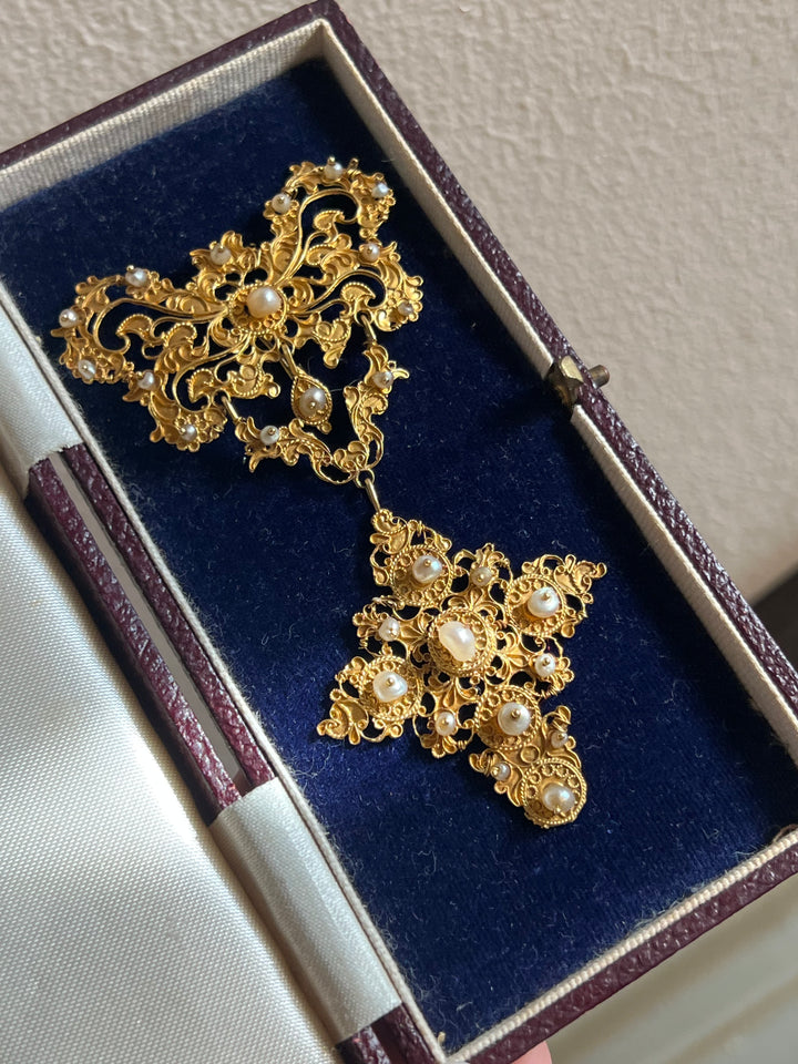 Outstanding Late 17th c Stomacher with Pearls