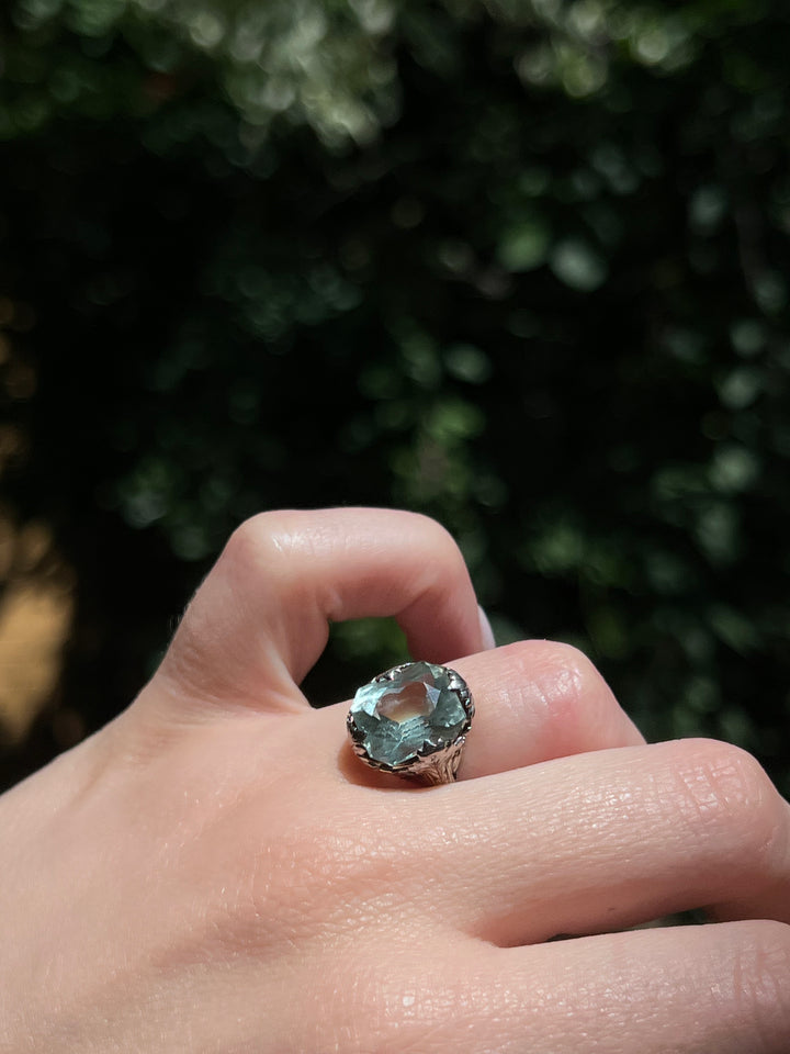 Sumptuous Art Deco Aquamarine Cocktail Ring
