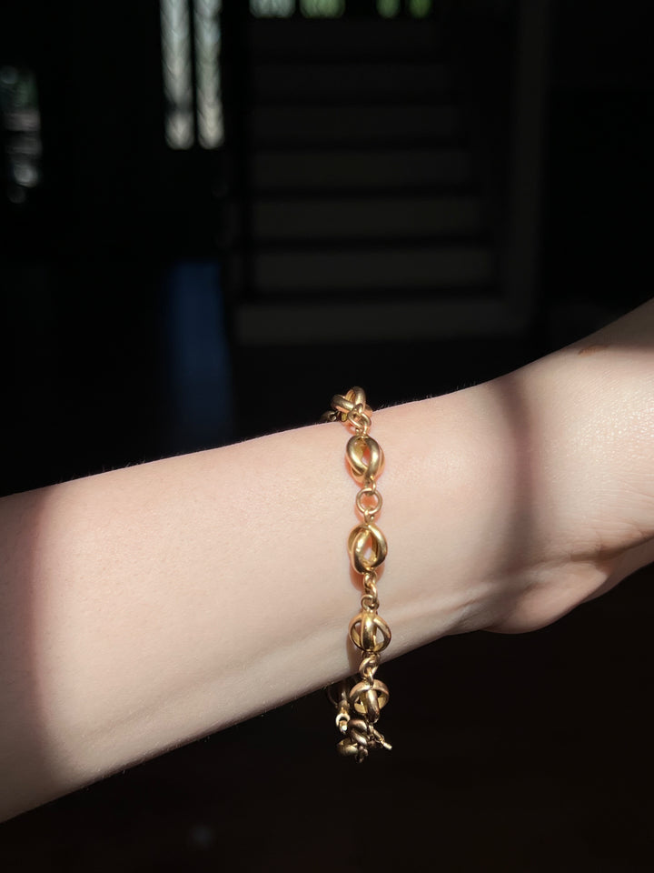 Vintage Sphere Bracelet in 18ct