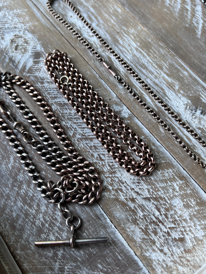 Outstanding 18.5” Victorian Sliding T-Bar Chain