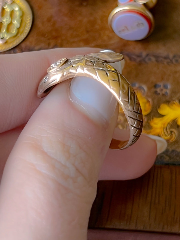 Gorgeous 9k Serpent With Diamond Head & Eyes