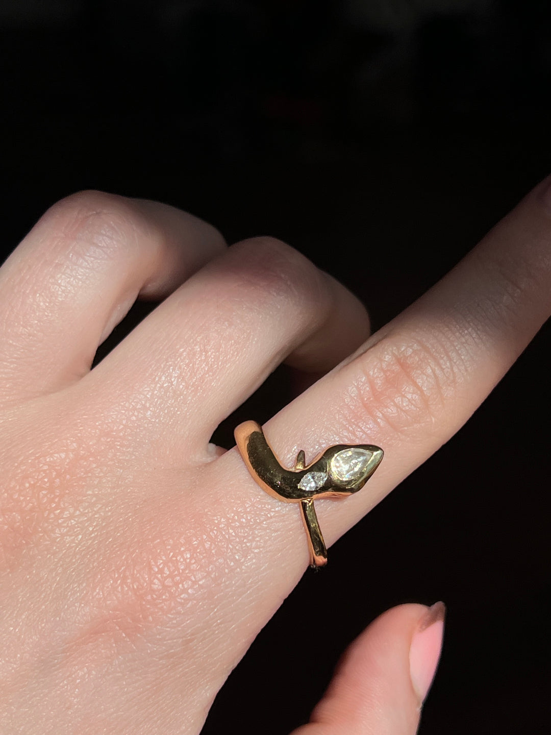 Gorgeous 18ct Serpent Ring with Diamonds