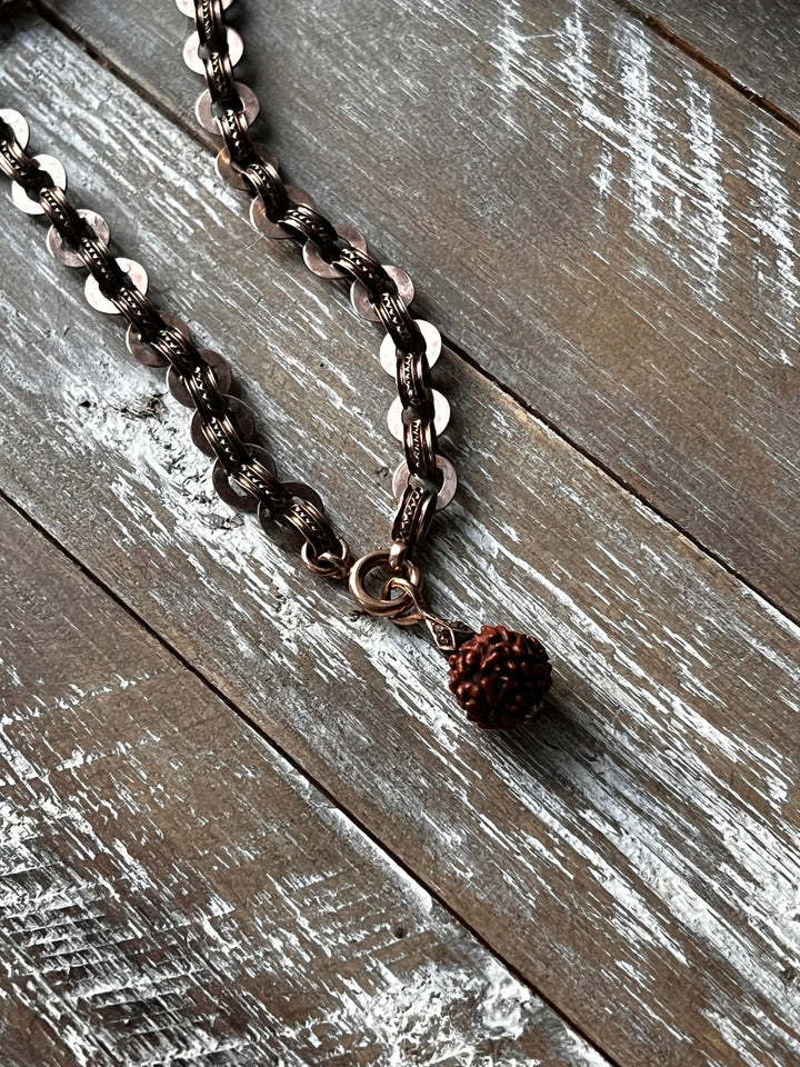 Delightful Nut Pendant With Diamonds in 18ct