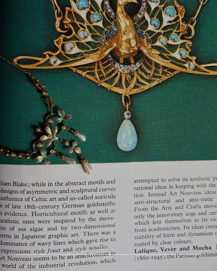 English Art Nouveau Enamel Flower Necklace with River Pearls