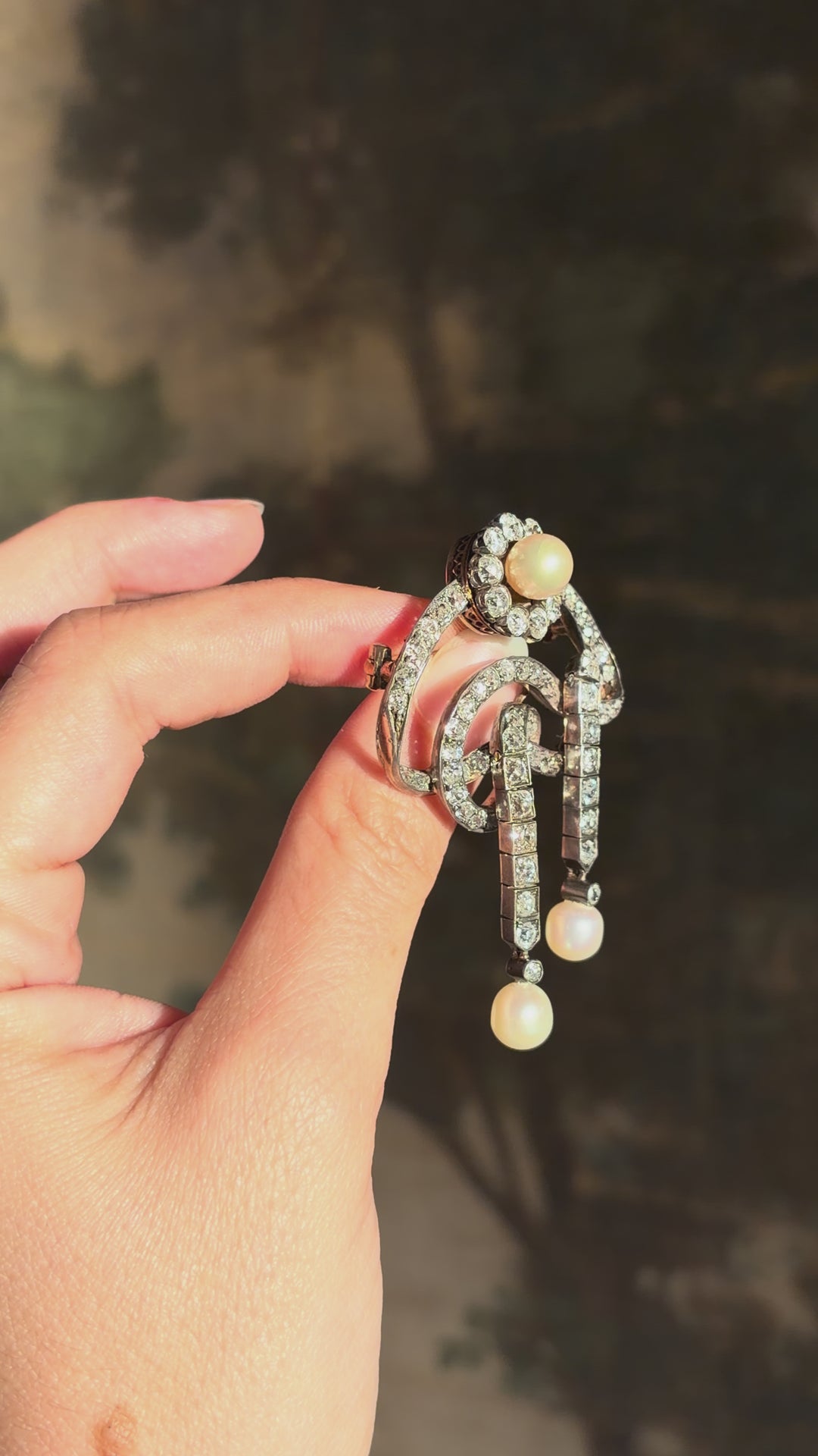 Outstanding Natural 3 Pearl Brooch with GIA Certification