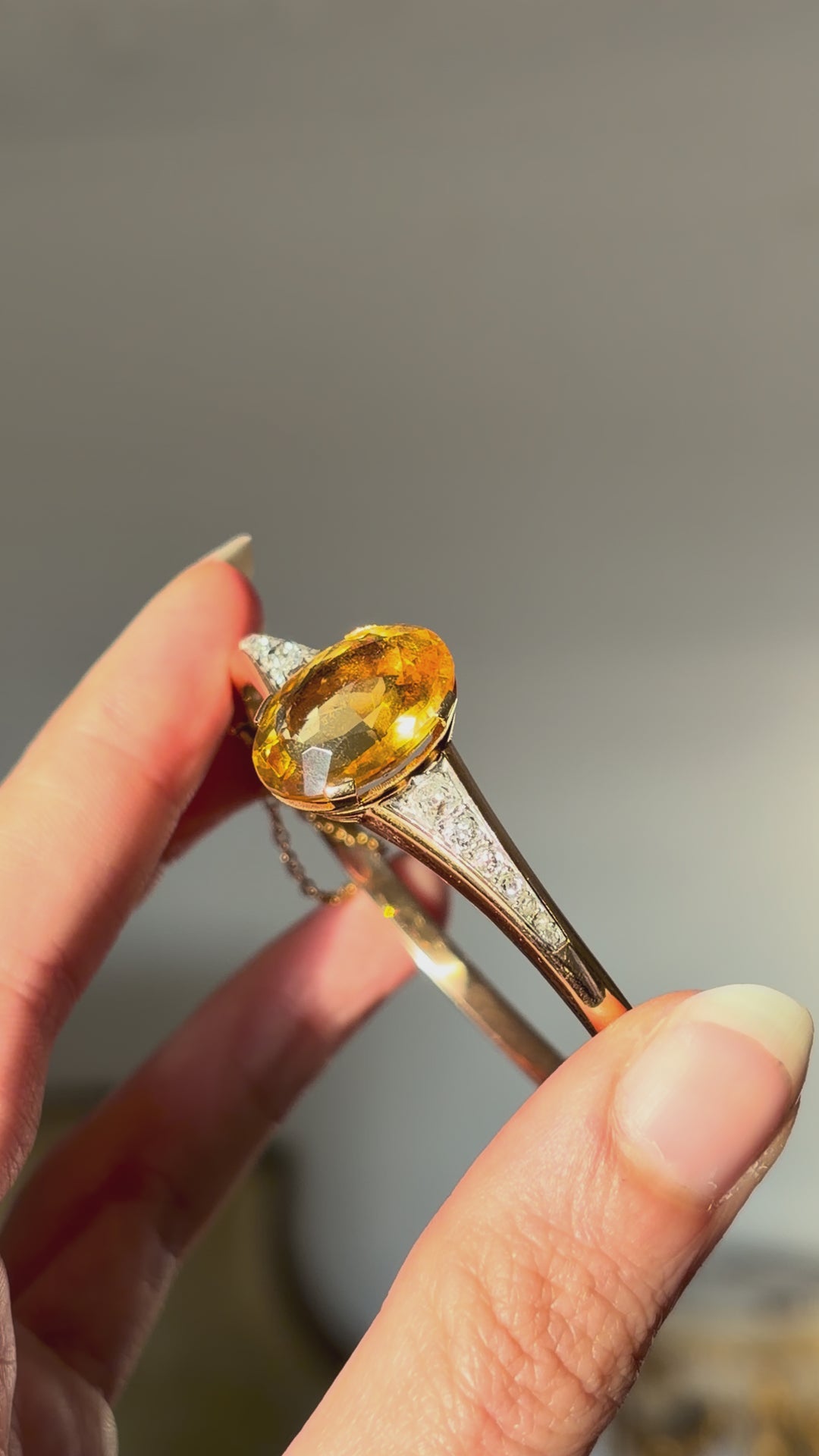 French Belle Époque Citrine & Diamond Bangle in 18ct Gold and Platinum, Circa 1890