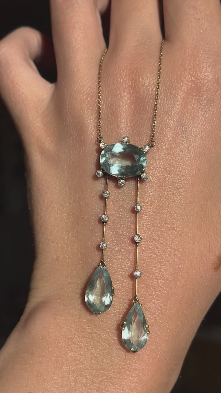 Belle Époque Aquamarine & Diamond Négligée Necklace | 15ct Gold | English c.1890