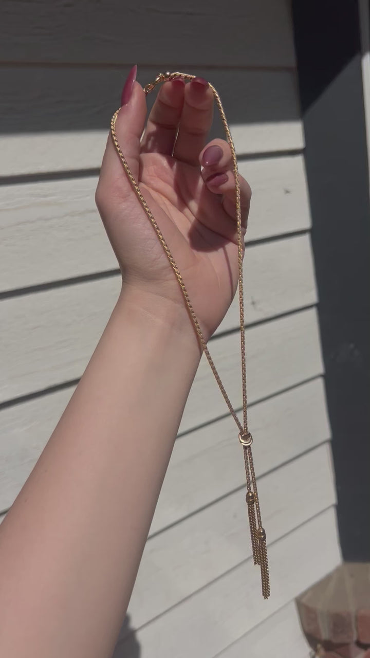 Stunning Vintage Tassel Necklace