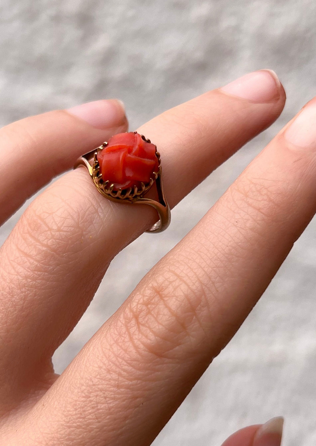 Coral ‘Peach Pie’ Ring in 9k